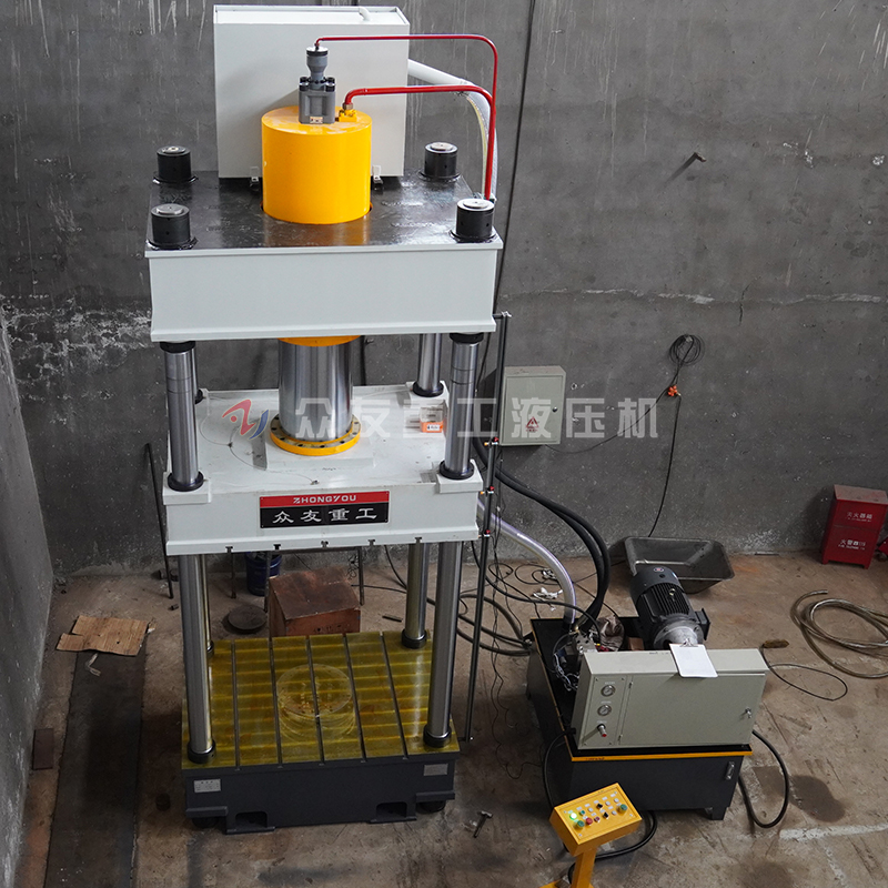 400噸三樑(liang)四(si)柱(zhu)液壓機(ji) 400T慢速成(cheng)型(xing)油(you)壓(ya)機