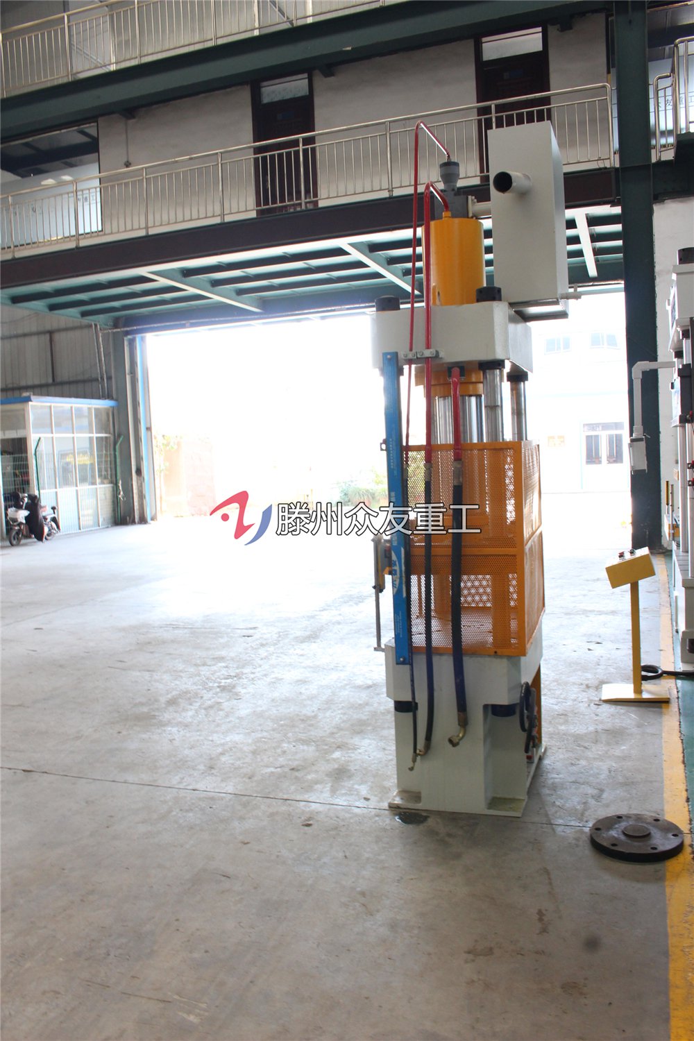 100噸帶防護(hu)網(wang)液壓機 100T拉(la)伸成型油(you)壓(ya)機(ji)