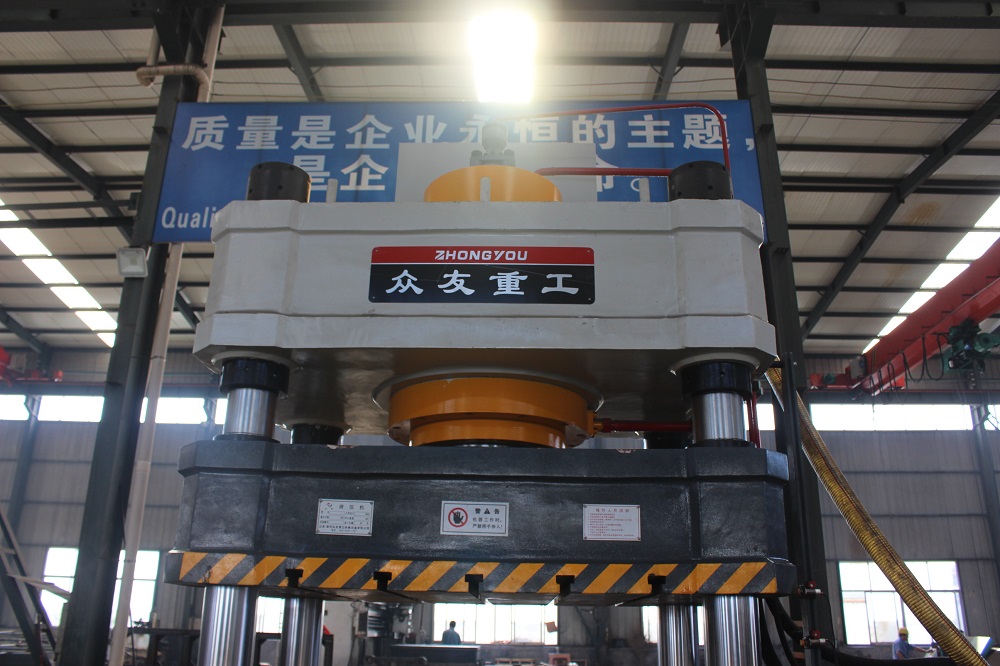 400噸(dun)金屬拉(la)伸(shen)油(you)壓機 400T不(bu)鏽鋼(gang)水槽成型(xing)液(ye)壓機