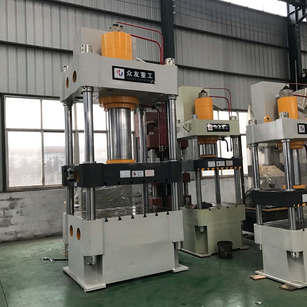 160噸鑄(zhu)鋼件(jian)液(ye)壓(ya)機 160T三(san)樑(liang)四(si)柱(zhu)油(you)壓機