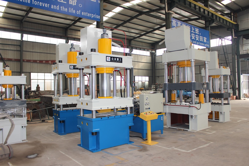 200噸三樑四柱液(ye)壓機(ji) 200T拉(la)伸成(cheng)型(xing)油壓機(ji)