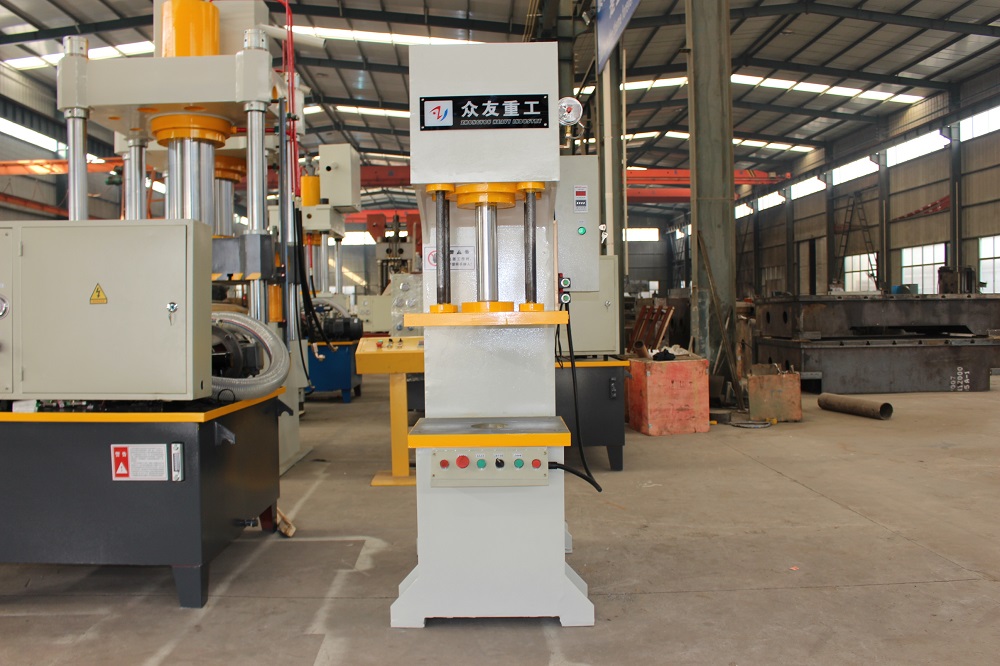 40噸(dun)單臂(bi)帶四(si)柱(zhu)導曏柱(zhu)T型(xing)槽液壓(ya)機 40T單柱(zhu)油(you)壓(ya)機校正(zheng)液(ye)壓(ya)機(ji)