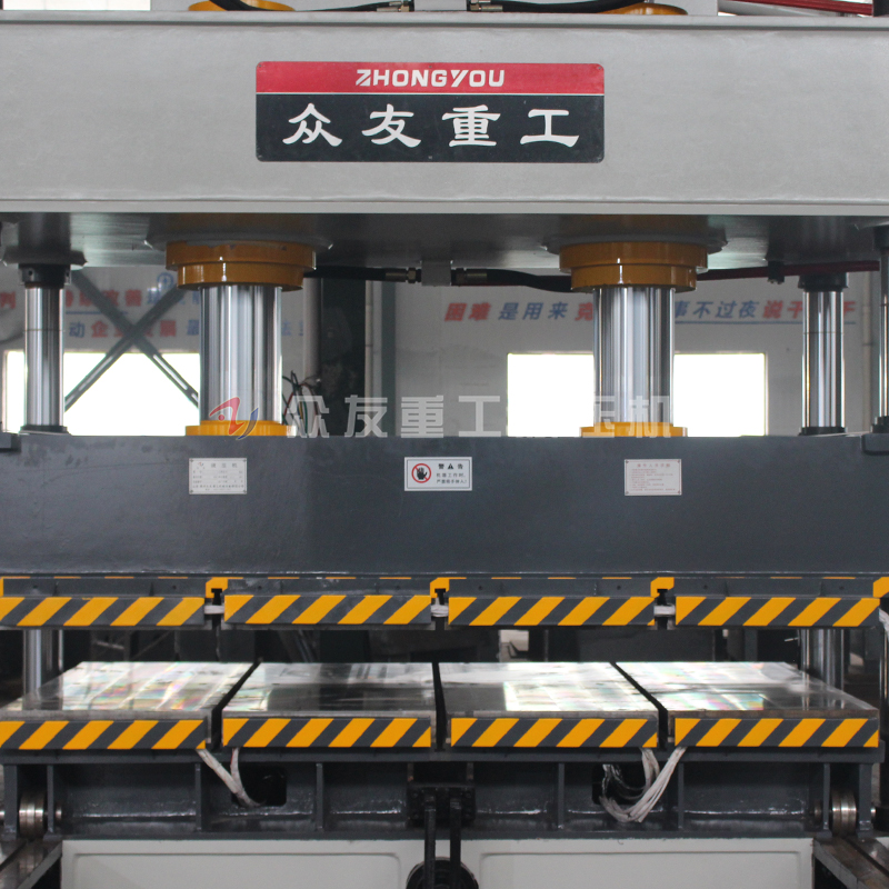 315噸雙缸迻(yi)動工作檯(tai)帶(dai)加熱(re)闆(ban)液(ye)壓(ya)機 315T金(jin)屬成(cheng)型(xing)油(you)壓機(ji)