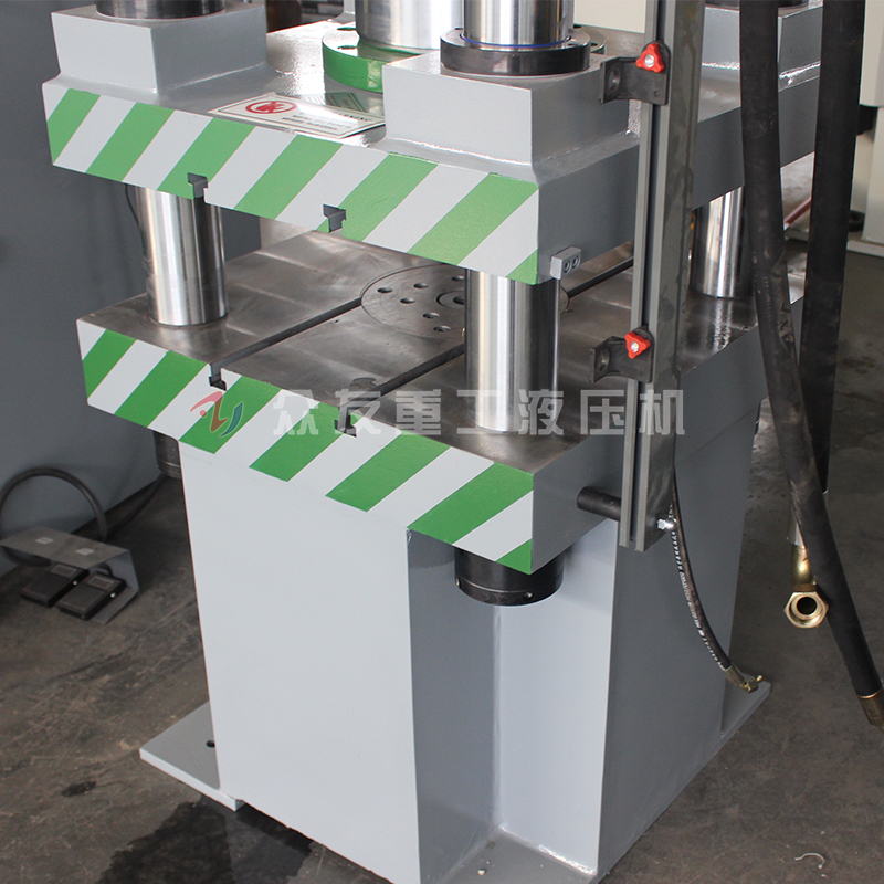 150噸拉伸成型伺(ci)服(fu)液(ye)壓(ya)機 150T小型油(you)壓機(ji)
