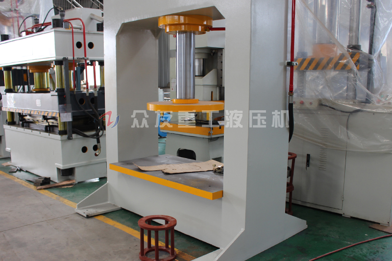 200噸框(kuang)式(shi)液壓(ya)機 200T龍門壓(ya)胎(tai)機實(shi)心輪(lun)胎(tai)壓裝(zhuang)機(ji)