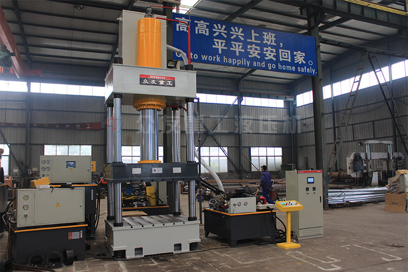 315噸四(si)柱(zhu)液(ye)壓機(ji) 315t金屬拉(la)伸成型(xing)油壓(ya)機(ji)